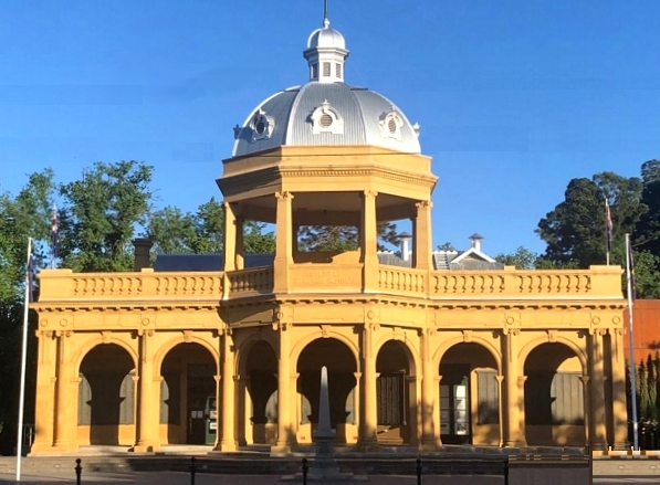 Bendigo building