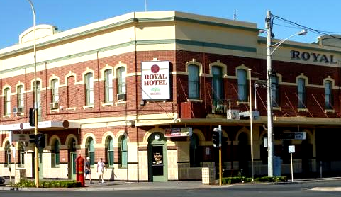 Horsham pub