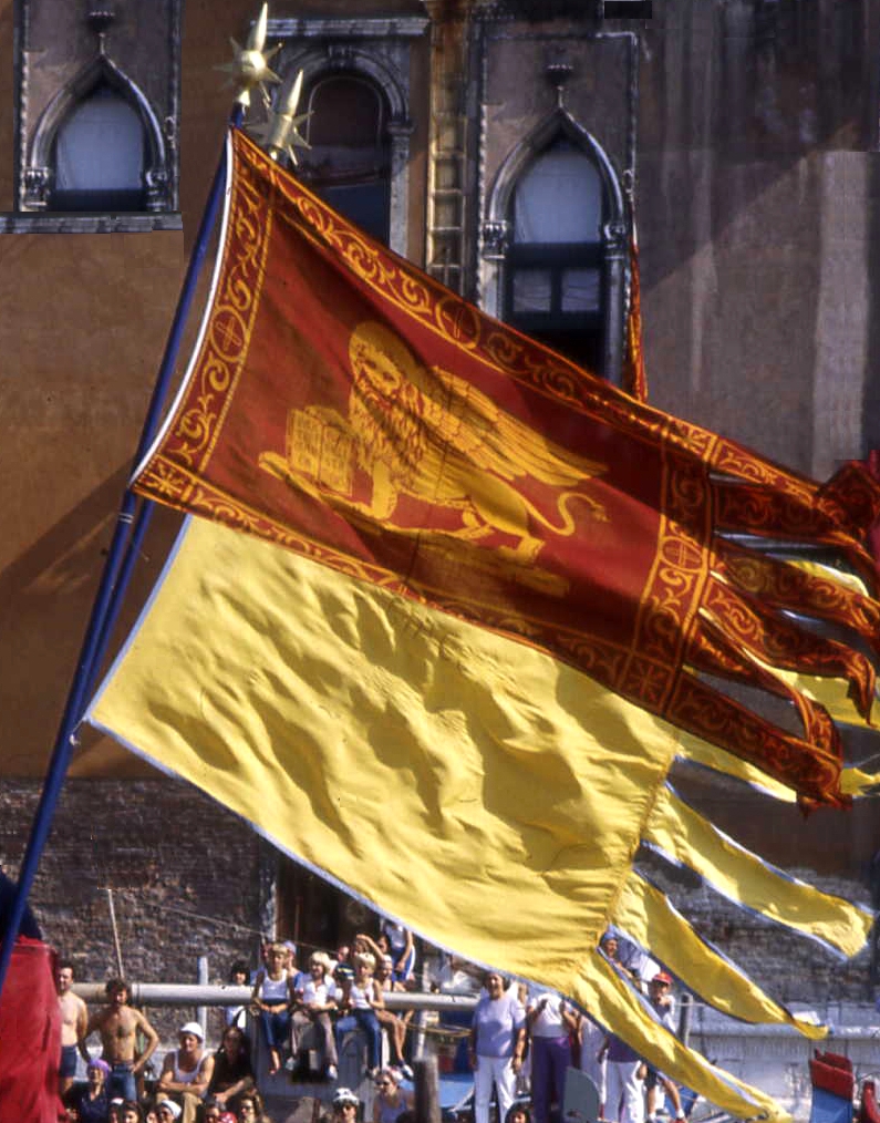 GondolaFestival-Flags