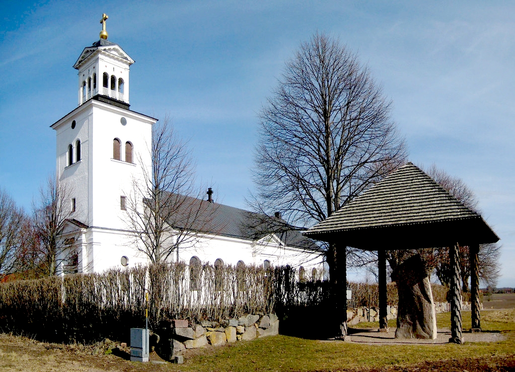 Roek church and historic stone